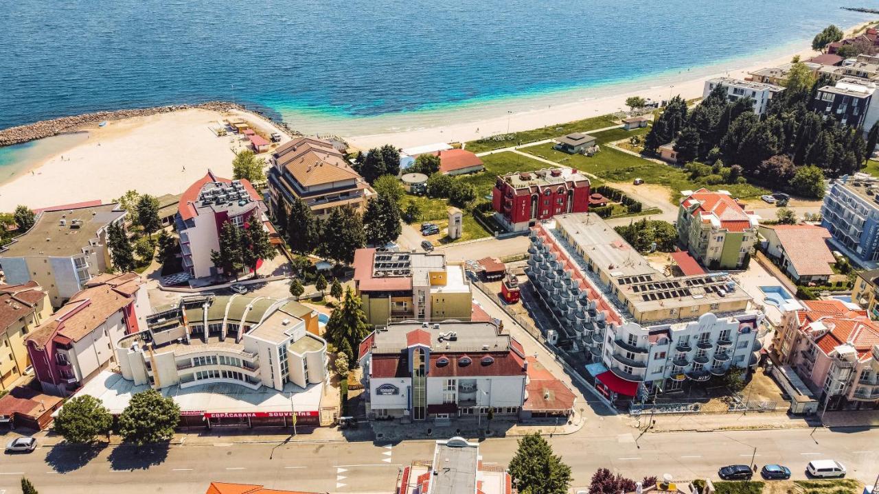 Hotel Dolphin Равда Екстериор снимка